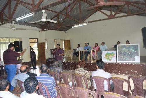 Gram Sabha members debating on 5 critical demensions for sustainable Village Development Plan