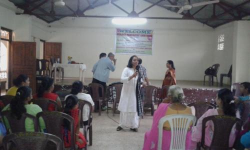 Project Director of DRDA (S) conducting interactive session during women empowerment program org. by Curtorim Union Mahila Mandal